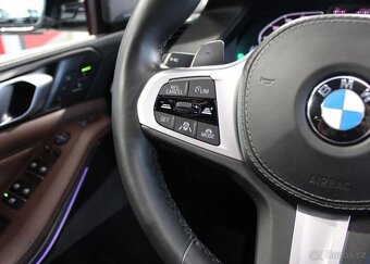 BMW X5 xDrive45e X Line Individual / hybridní automat - 16