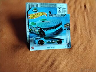 Hot Wheels 1 - 16