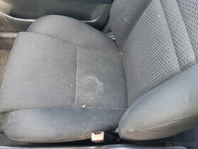 Toyota Corolla 1,4 D-4D 66kW 2005 Combi 1ND - dily - 16