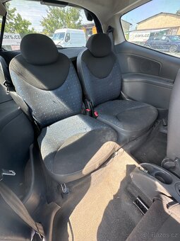 Citroën C2 1.1i 44 kW CZ - 16