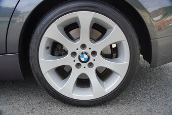 BMW E90 330i N52 190kW - 16
