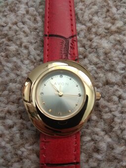 Nové dámské hodinky Avon s koženým páskem - orig. balení - 16