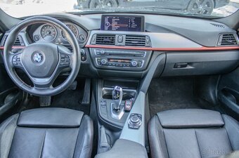 BMW Rad 3 335i xDrive A/T - 16