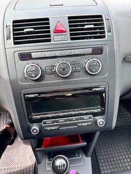 VW Touran 1.6 TDI - 16