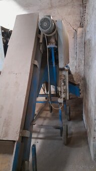 Třídička brambor - 16