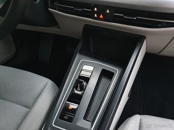 VW Golf 8 Variant 2.0TDI 110kW DSG - záruka Autodraft - - 16