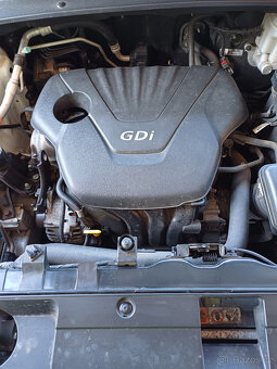 Kia Sportage - 16