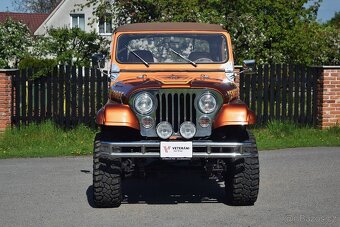 Jeep CJ-7 Renegade - 16