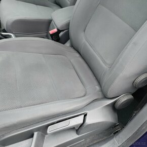 Volkswagen Golf Plus, 1.9TDI 66KW,KRÁSNÝ,150TKM,1MAJ - 16