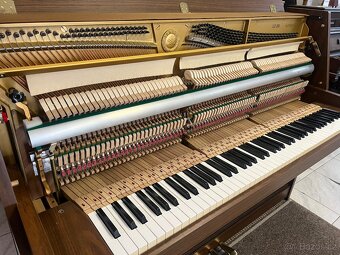 Japonské pianino Yamaha LC-201 se zárukou 5 let. REZERVACE - 16