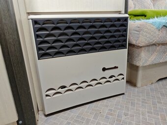 Cestovní karavan HOBBY 470 Classic pro 4 osoby - 16