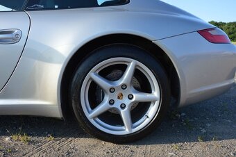 Porsche 911 Carrera 997 manuál - 16