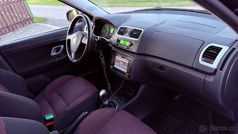 Škoda Fabia 1.6 16v SPORT - 16