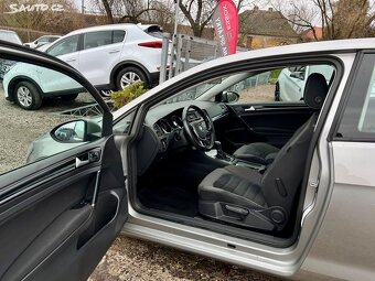 Volkswagen Golf 1.6TDi 77kw 1.Maj DSG Highline Serviska - 16