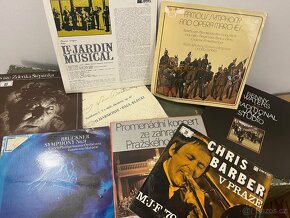 LP desky a noty - 16