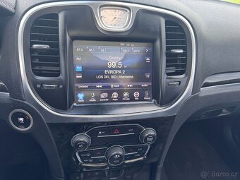 Chrysler 300 C 3.6 V6 4x4 AWD Panorama 2016 DPH - 16