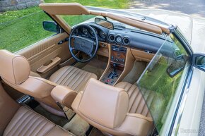 1986 Mercedes-Benz 560 SL R107 - 16