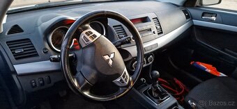 Mitsubishi Lancer 2.0 - 16