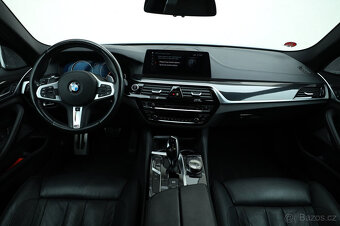 BMW 530 XD G30 M-Packet carbon odpočet DPH - 16