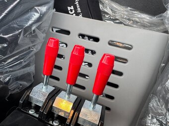 IVECO EUROCARGO JEŘÁB + KONTEJNER, IHNED - 16