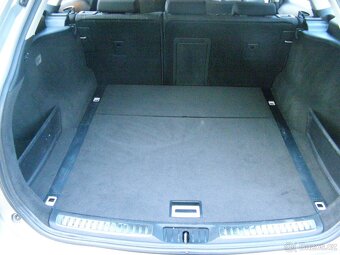 Avensis 1.8i 108kw 130000km 1 majitel 2009 - 16