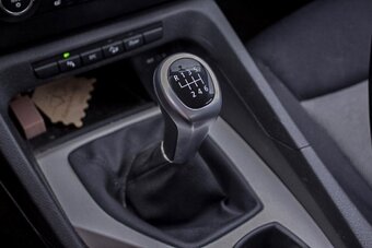 BMW X1 r.2010 , 110kw 4x4 - 16