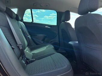 Opel Astra K Sports Tourer, černá, 103.198 km - 16