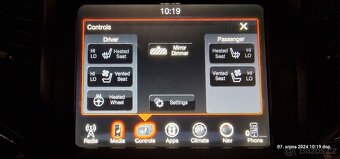 Jeep Cherokee, 147kW,4x4,servis,ČR,nehav. - 16