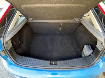 Ford Focus 1.6 benzin - 16