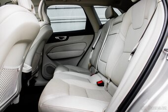 Volvo XC60 D5 Inscription AWD A/T - 16