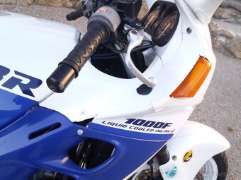 Honda CBR 1000F - 1. generace - 16