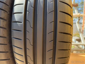 Zánovní letní pneu 205/60/16 Dunlop Sport BluResponse - 16