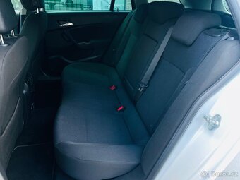 Opel Insignia 2.0D 103KW MANUÁL VÝHŘEV SERVISKA BEZ AD BLUE - 16
