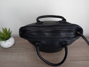 BB chic dámská kabelka do ruky kožená - 16