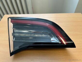 Kompletní set zadních světel Tesla model3 / Y - 16