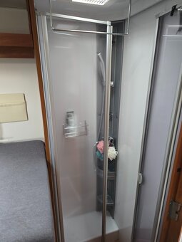 Laika Kosmo, 509 E ,POUZE 9000km - 16