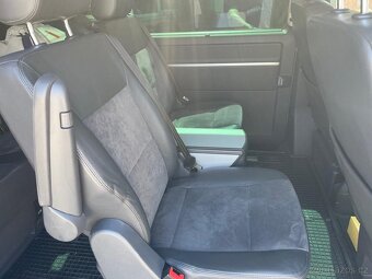 VW Multivan 2,0TDi-132kw-4x4-Higline-2 majitel nové v ČR - 16