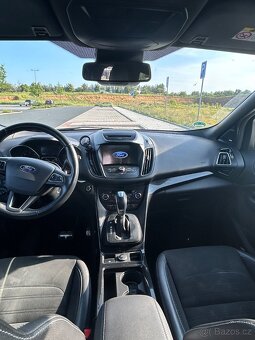 Ford Kuga 2,0 TDCI 110kw r..v. 2017 - 16