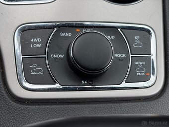 Jeep Grand Cherokee 3,0/184kW ČR DPH 4x4 TRAILHAWK - 16