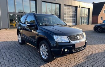 Suzuki Grand Vitara 2,4i benzín 122kw - 16