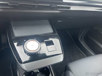 Prodám MG4 Electric r,v,12/2022 125 KW baterie 54 KWh DPH - 16