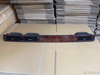 NÁHRADNÍ DÍLY z Volva S80 - 16