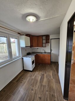 PRONÁJEM DOMU 2+1 , 57m2 Benátky Kbel - 16