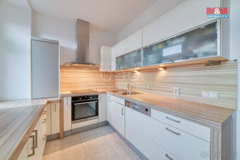Prodej bytu 3+1, 92 m², Mariánské Lázně, ul. Hlavní třída - 16