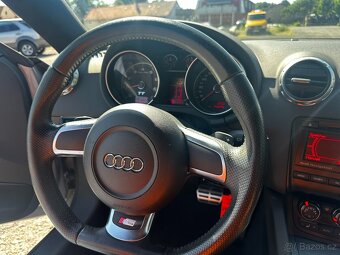 AUDI TT 2,0 TSFI - DSG - PO SERVISE  - MÁLO KM - 16