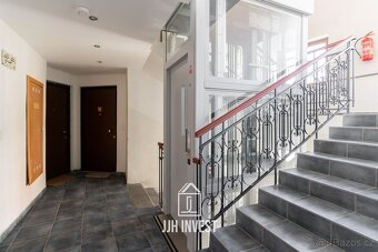 Prodej bytu 2+kk, 47,55 m2 – Praha | Krásný byt po rekonstru - 16