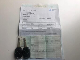 HONDA ACCORD 2,2 iCTDi NAFTA 103 KW ZA  59000 KČ - 16