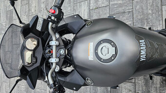 Yamaha XJ6 Diversion - 16