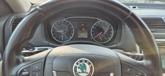 Škoda Octavia combi Elegance 2.0tdi 103kw DSG - 16
