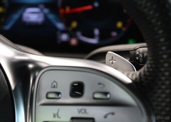 Mercedes-Benz Třídy A 200 AMG Line Fullservis / LED benzín - 16